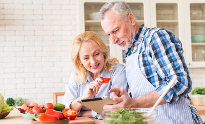 Trik Memasak Lezat dan Sehat untuk Lansia