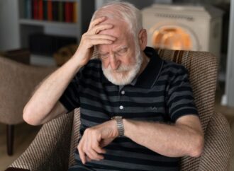 KENALI FAKTOR RISIKO PENYAKIT ALZHEIMER