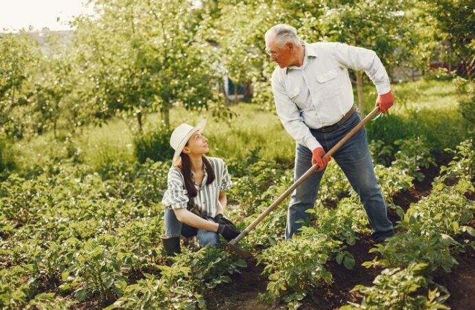 BANYAK BERGERAK OPTIMALKAN KESEHATAN OTAK LANSIA