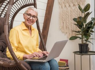 LAKUKAN 6 RUTINITAS INI SETELAH USIA 60