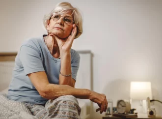 KETIKA LANSIA HARUS MENGAMBIL KEPUTUSAN SULIT, IKUTI KATA HATI