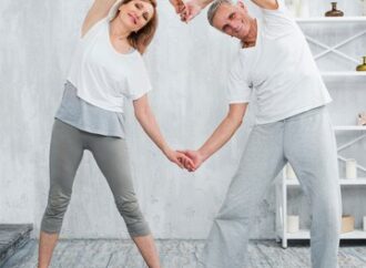 10 LANGKAH MENUA DENGAN SEHAT DAN BAHAGIA