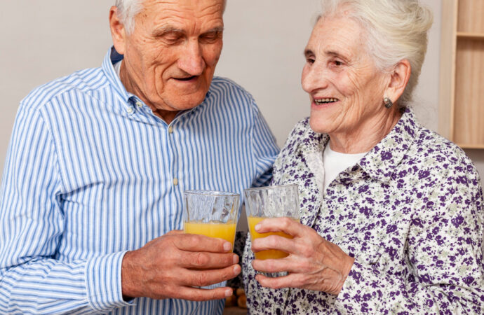 KECUKUPAN CAIRAN TUBUH SAAT MUSIM PENGHUJAN