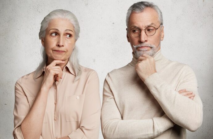 INI TERMASUK PENUAAN NORMAL ATAU BUKAN, YA?