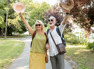 MANFAAT BERWISATA BAGI LANSIA