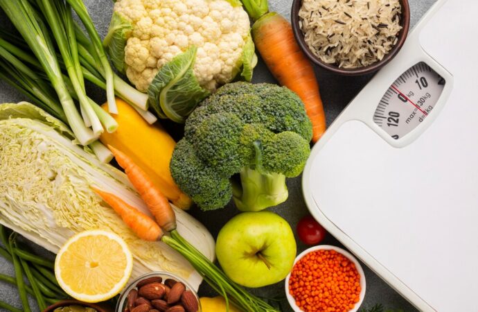 BERAT BADAN SEHAT Dimulai dari Nutrisi yang Baik