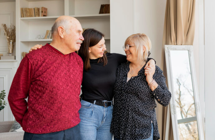 SUKSES MENJADI PENGASUH LANSIA JARAK JAUH