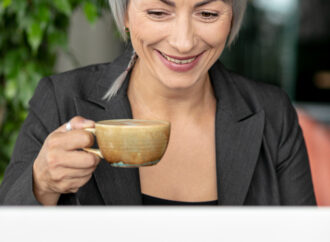 6 LANGKAH TINGKATKAN DAYA INGAT SETELAH USIA 60