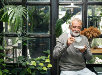 Bukan Hanya Bagus untuk Otak, Ini Manfaat Lain TEH HIJAU: MENURUNKAN RISIKO KANKER Hingga MEMPERPANJANG UMUR
